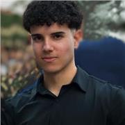 Estudiante de segundo de ADE (UB) y con 3 meses de experiencia dando clases particulares.